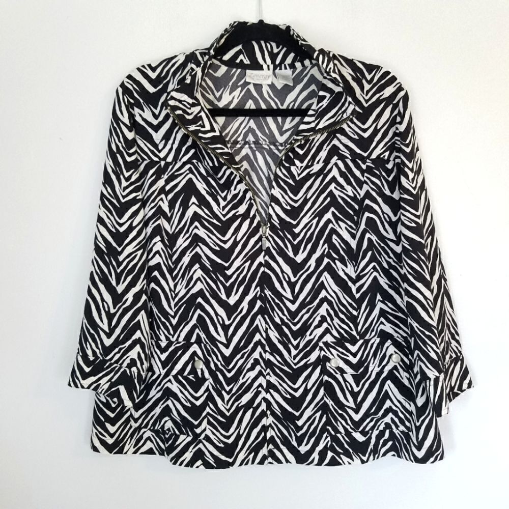 Zenergy By Chico's Black & White Zebra Print Zip Up Light Weight Sporty Jacket